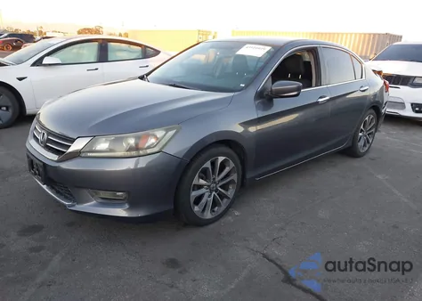 2013 Honda Accord Sport z USA, uszkodzony, nr VIN 1HGCR2F54DA116840